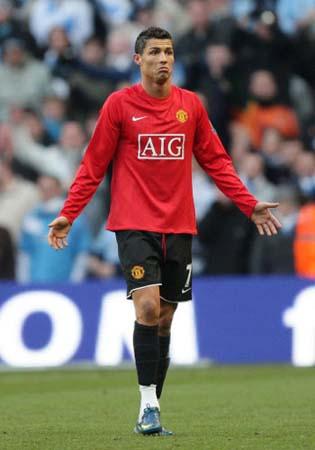 拒绝败人品！国米5-1晋级藏大招，20岁新星双响，新援用进球堵住质疑声