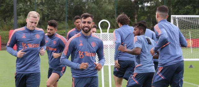 足球报：浙江队接近留下米特里策和卢卡斯，朴镇燮有望加盟（足球报：浙江队续留米特里策、卢卡斯在望，朴镇燮或将加盟）