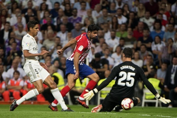 董春雨告别弗兰克：浙江队传奇外援，高球商高情商，榜样