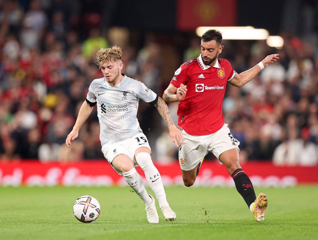 除了哲凯赖什，阿森纳的两位法国名宿该叫什么？