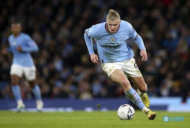 对话邓亚萍：球未落地